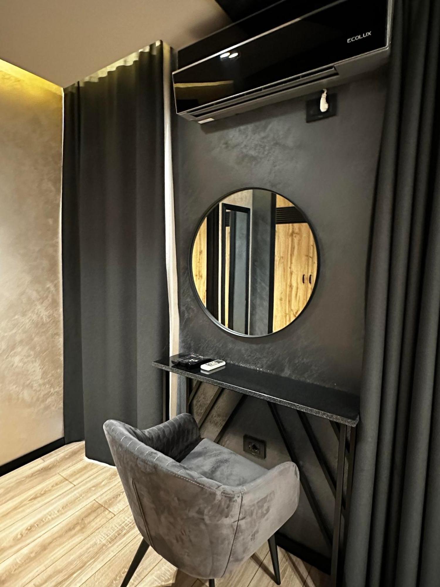 Zet Apartments - Bedroom & Bathroom Pristina Kültér fotó
